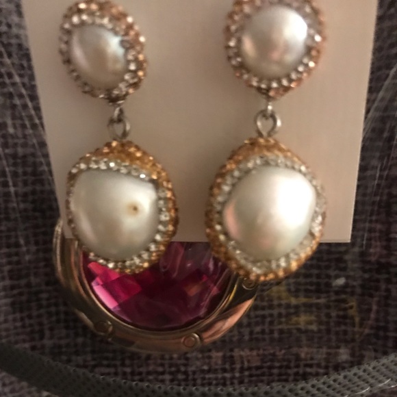 Earrings - Picture 2 of 2